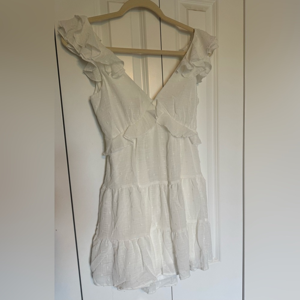 Francesca’s white tie back dress size s